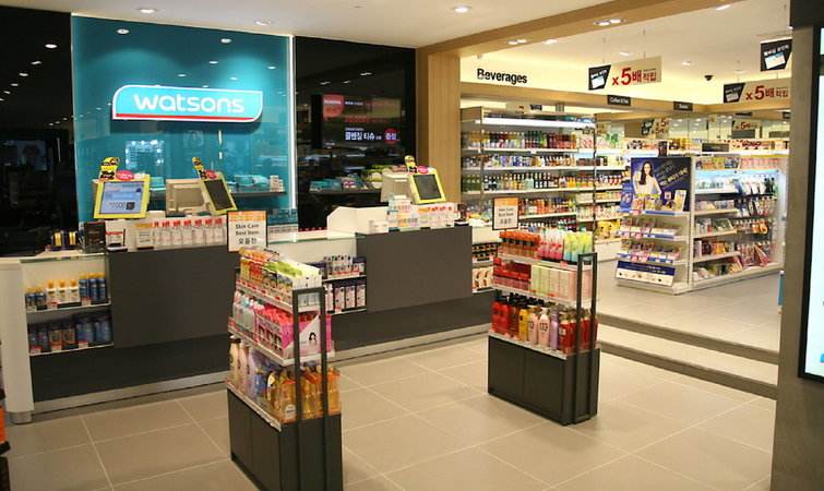 把握新零售潮流 屈臣氏在北京開設(shè)首家彩妝概念店