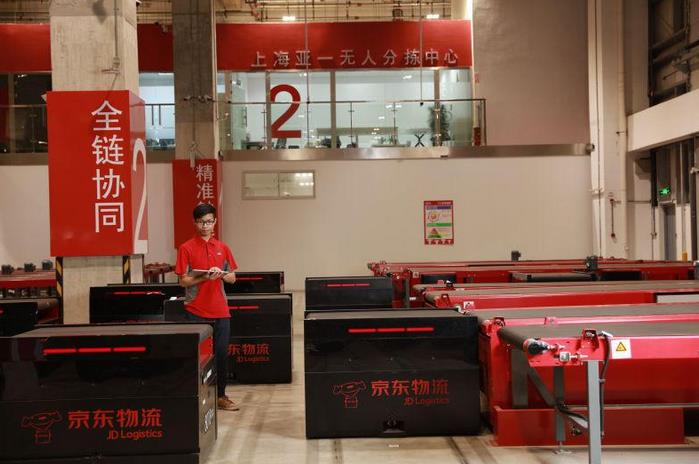 綜合物流企業(yè)再添猛將 京東物流謀求全球業(yè)務(wù)轉(zhuǎn)型升級(jí)